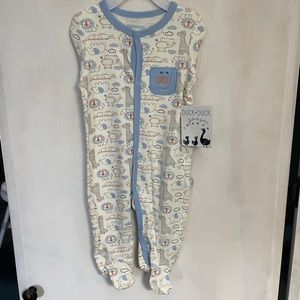 Animal printed footed sleeper! Size 0/3m